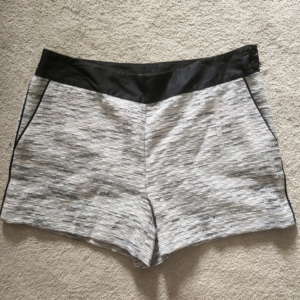 LOFT Textured Black & White Shorts